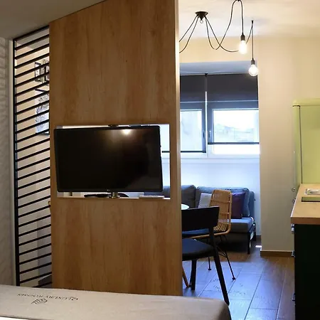 Q Luxury Apartamento Tesalónica