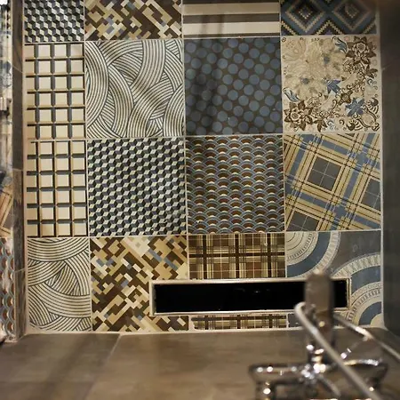 Q Luxury Apartment